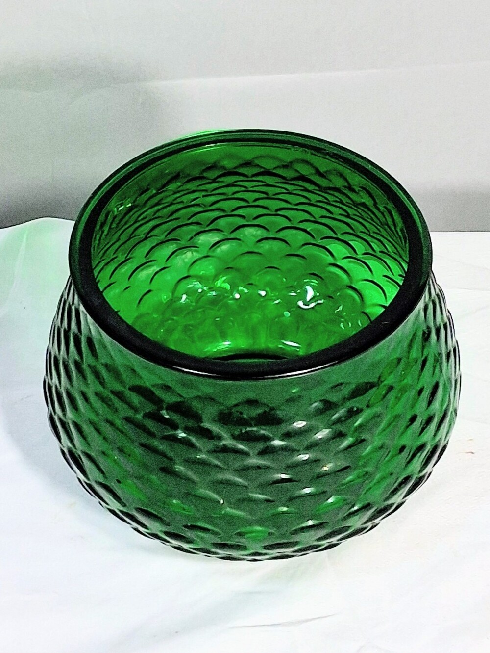 E.O. Brody Vintage 60's & 70''s Emerald Green Fish Scale Pattern Bowl/Planter